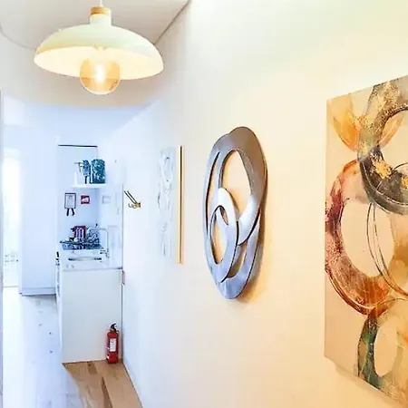 公寓 Unique With A Gorgeous Garden 波尔图