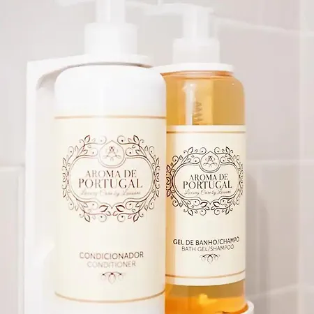 Unique With A Gorgeous Garden * بورتو