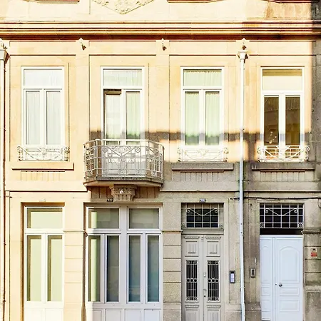 Unique With A Gorgeous Garden Apartamento