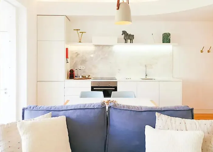 Unique With A Gorgeous Garden 波尔图