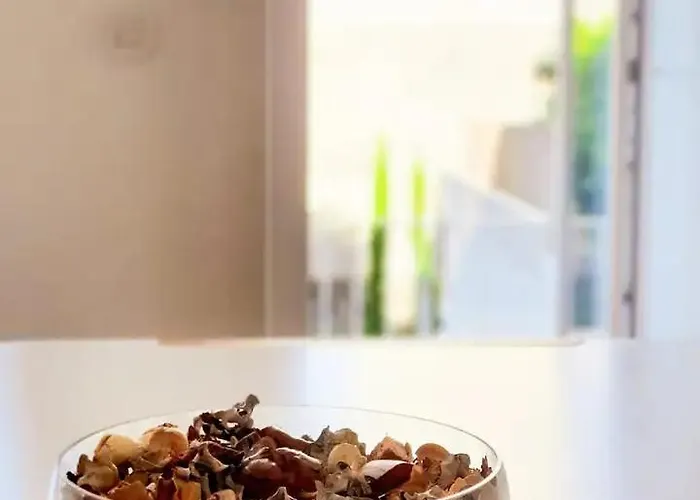 Unique With A Gorgeous Garden Διαμέρισμα *