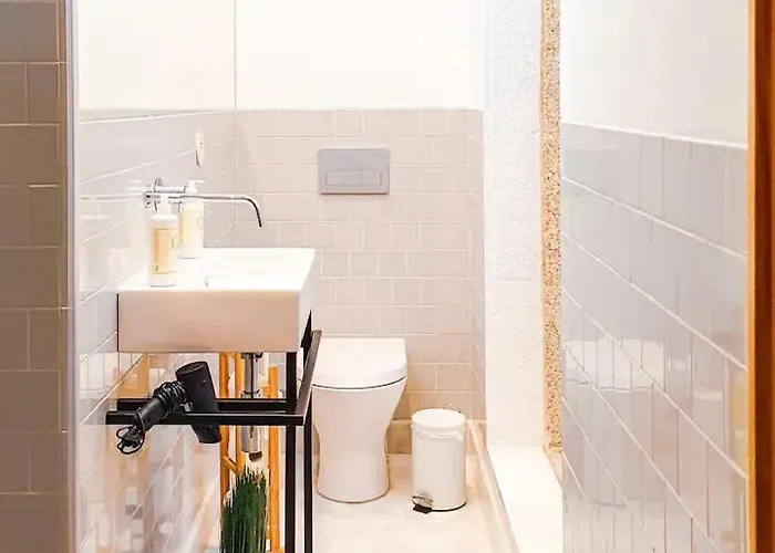 Apartamento Unique With A Gorgeous Garden